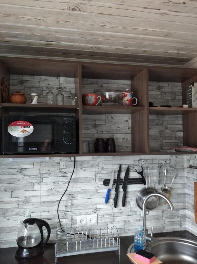 מיקוליצ'ין Садиба Янчар Номер Студiо З Басейном מראה חיצוני תמונה
